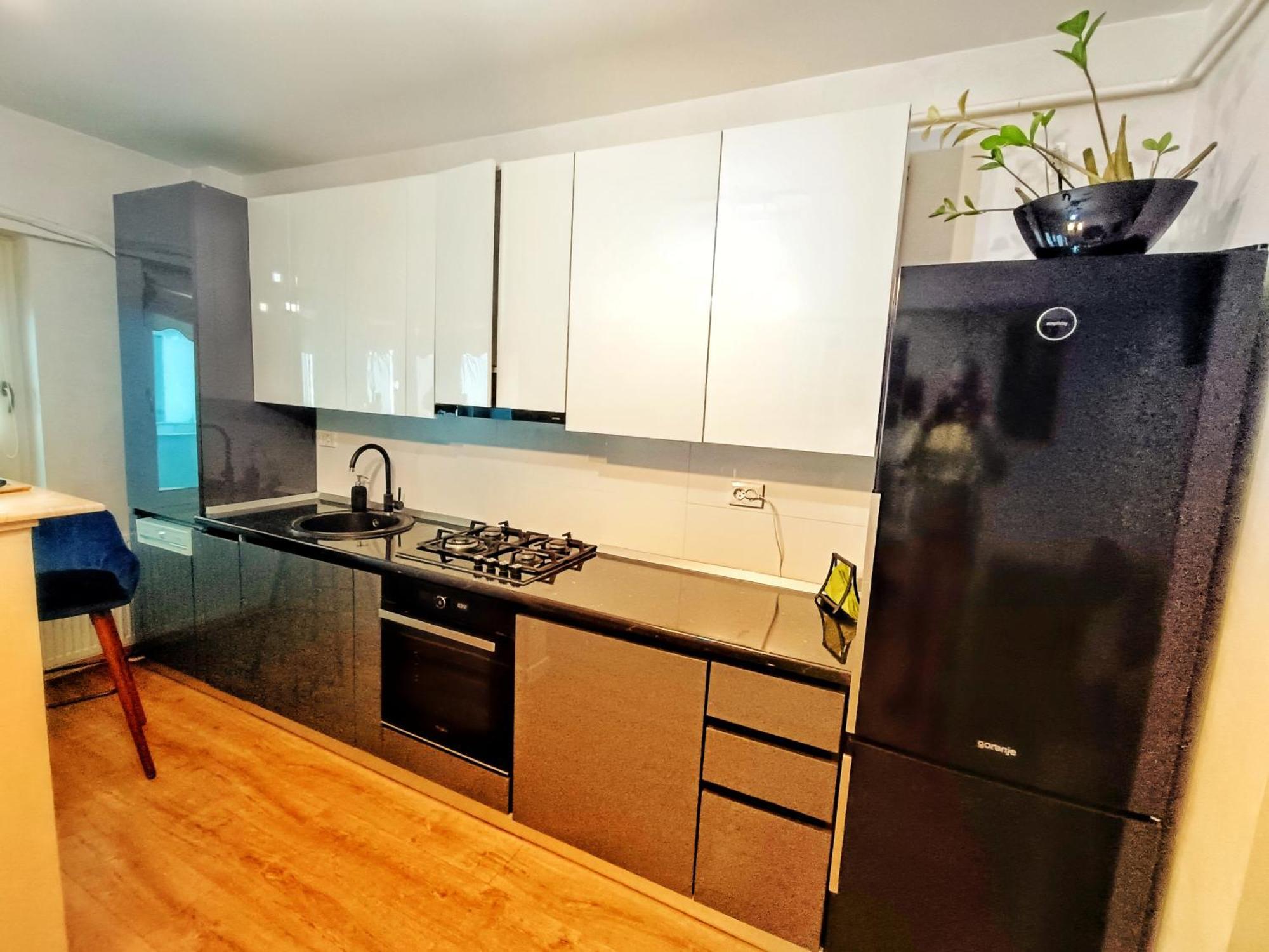 Airport High Class & Parking Appartement Iasi Buitenkant foto